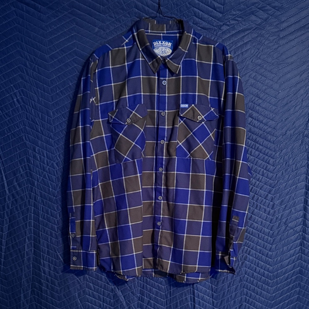DIXXON Men's Navy and Charcoal Checkered Shirt